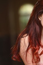 Hannah Moore Gets Totally Naked-14